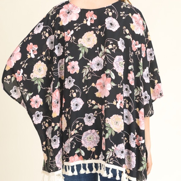 SoldoutCuratedLuxury - Picture 3 of 4